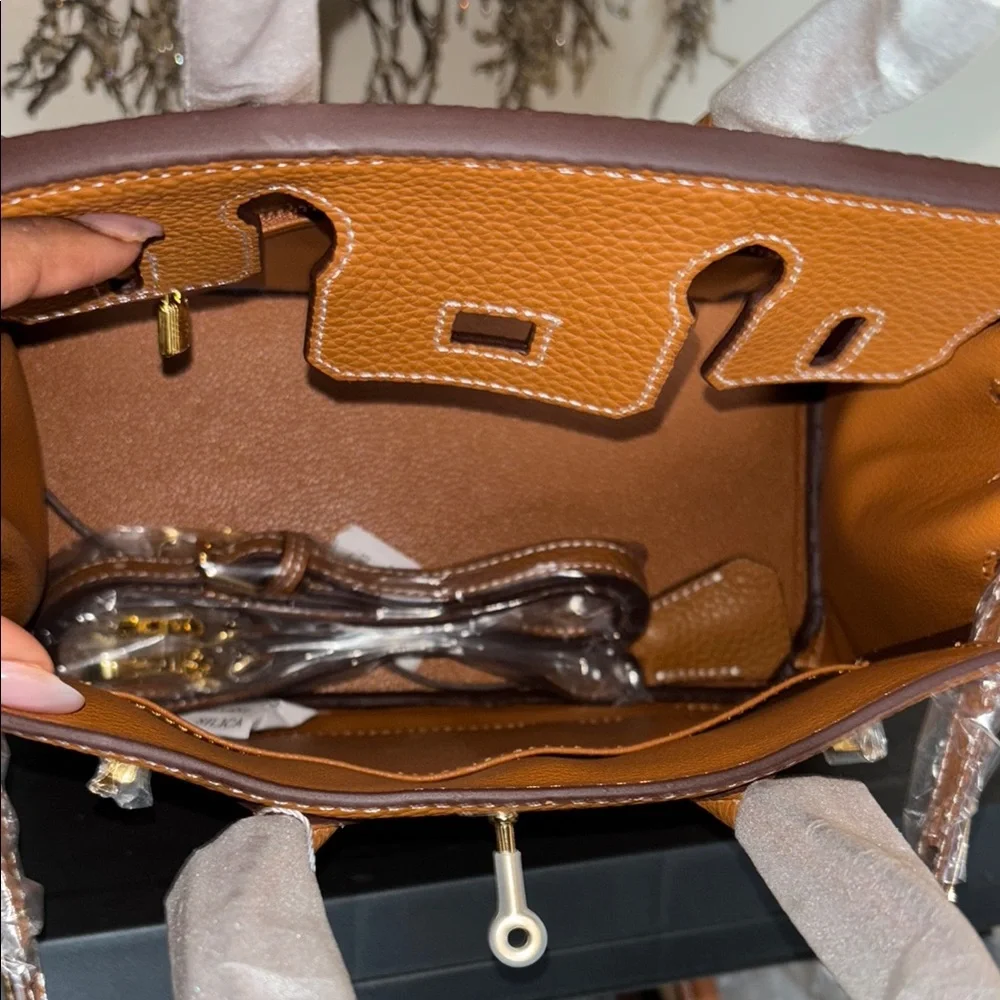 Brown Genuine leather wirkin